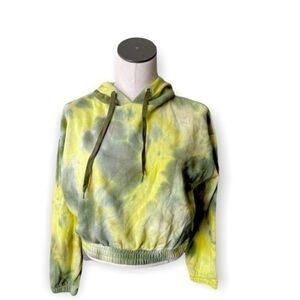 Ookie & Lala CROPPED TIE DYE PULLOVER HOODIE IN Olive Yellow Sz medium N…